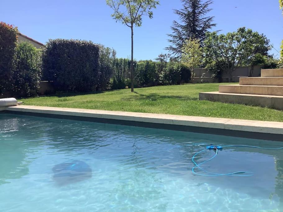 Villa Perno Li Font Contemporaine Avec Piscine *